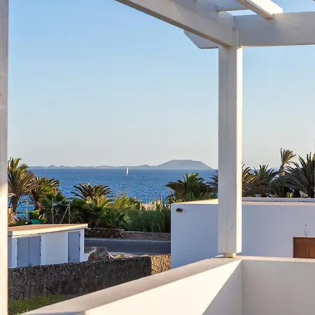 Sea Moon Lanzarote فيلة بلايا بلانكا